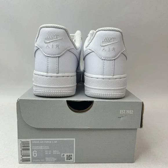 Nike Shoes Air Force 1 Low 07’ “Triple White" 2024 - Picture 4 of 5